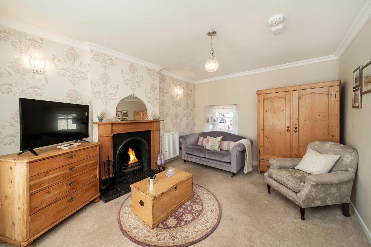Thrums Cottage Kirriemuir Ngoại thất bức ảnh